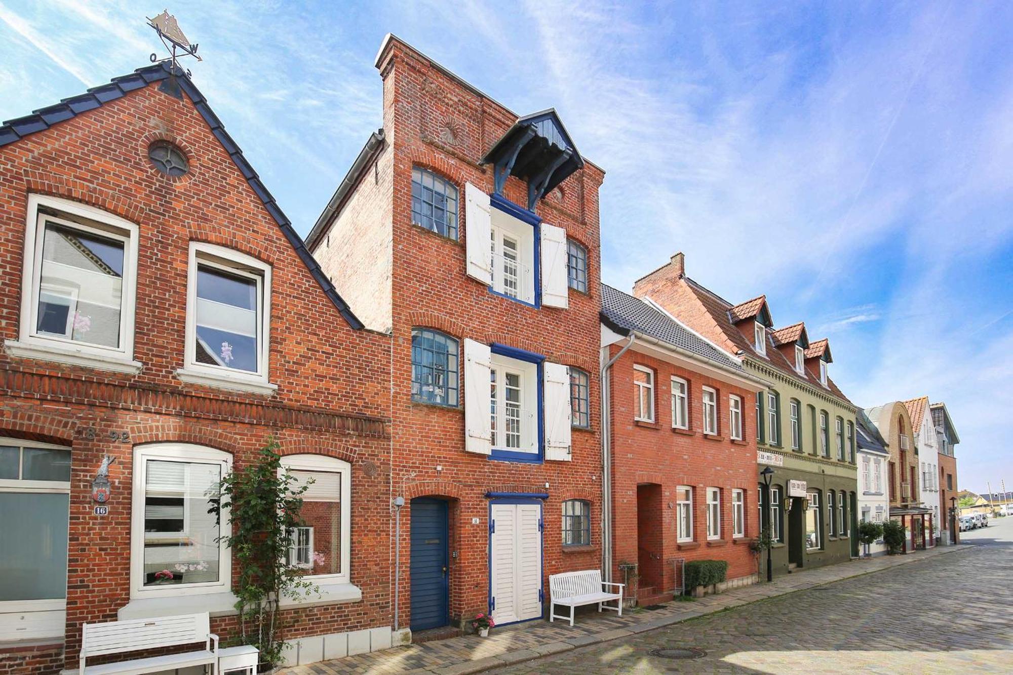 Altes Kontorhaus Kajuete Apartment Husum  Luaran gambar